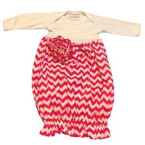 Toodles newborn gown with pink and white chevron print and flower